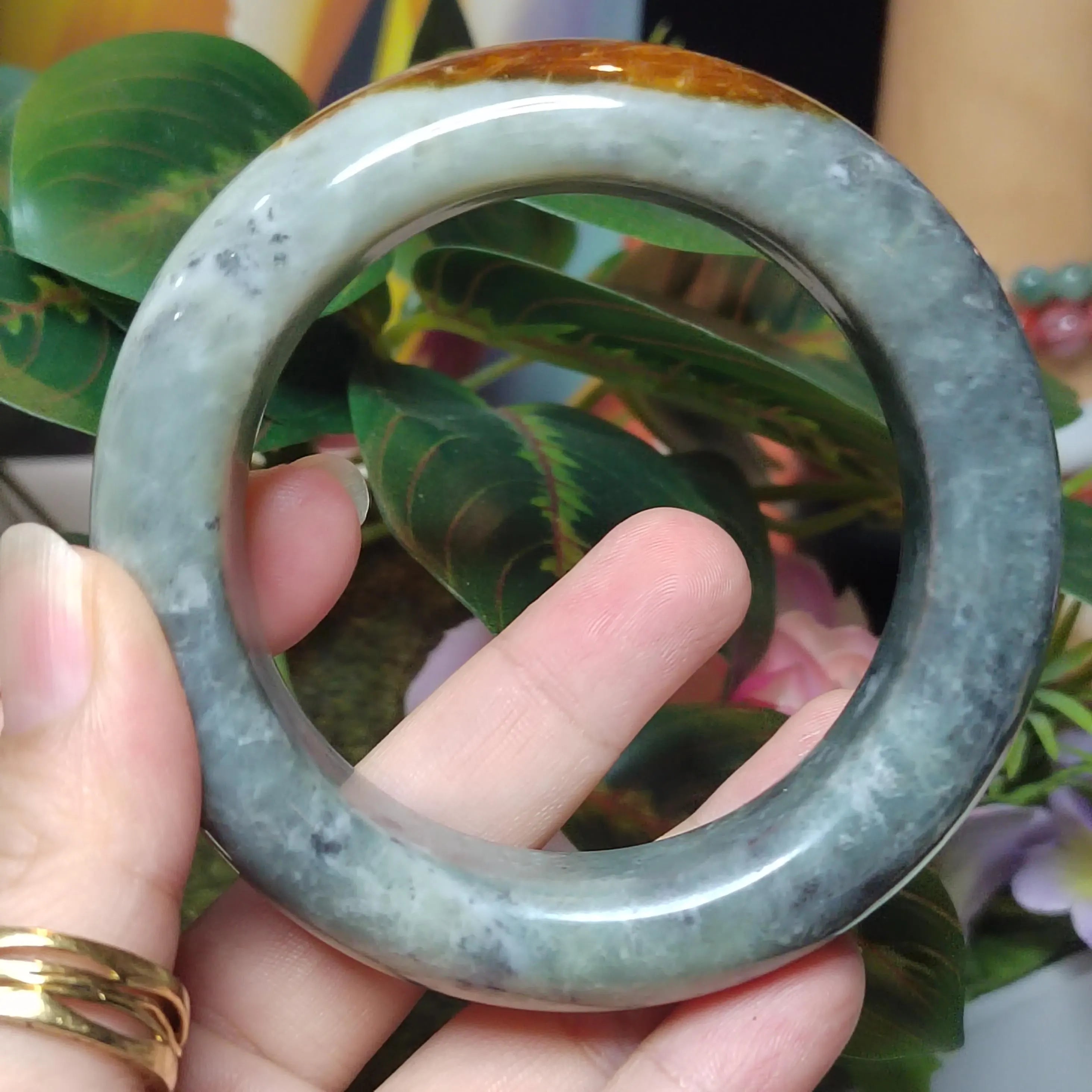 Certified Natural Xiuyan Golden Mark Jade Bangle “Ink & Gold Harmony” 57.5mm | SL554 SL Precious