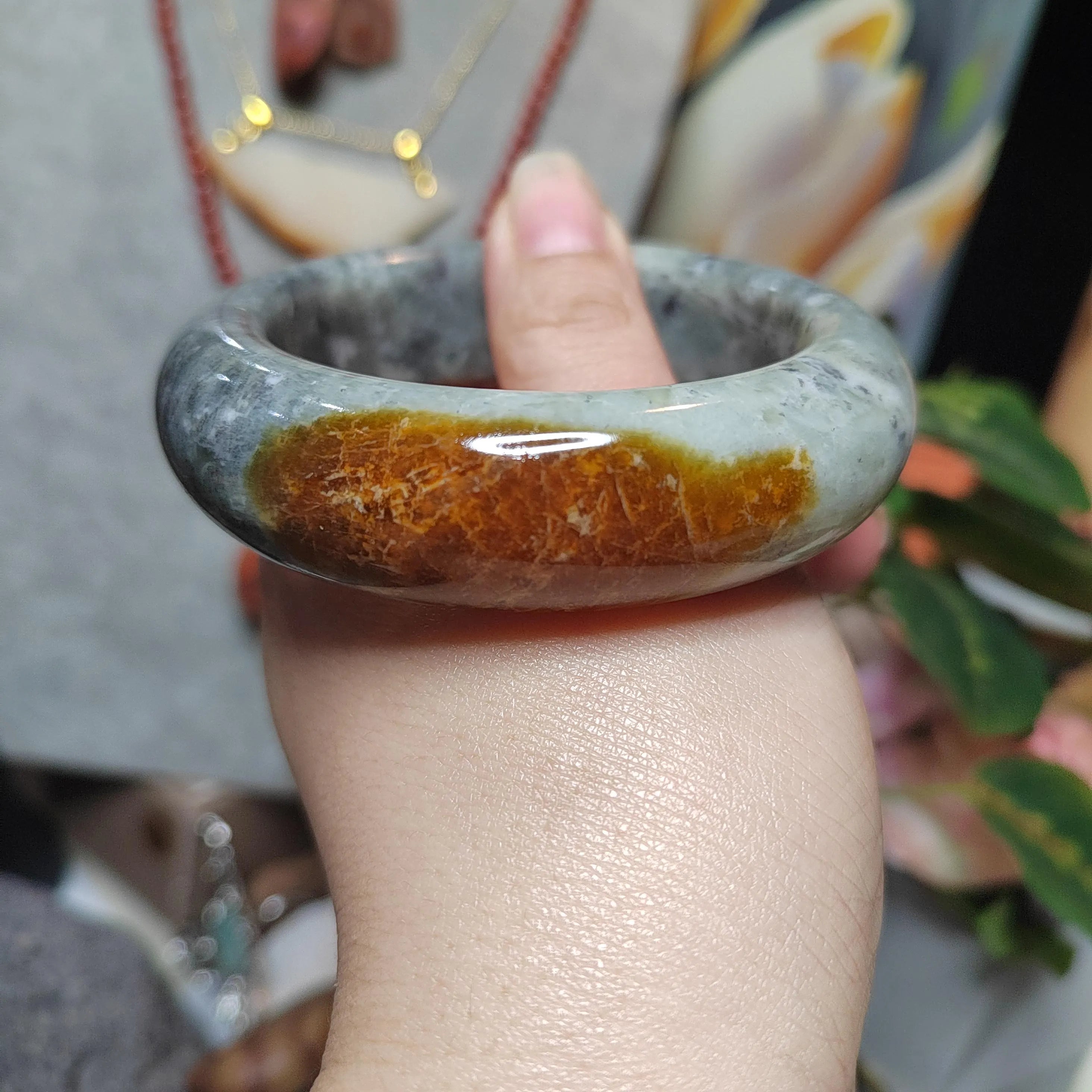Certified Natural Xiuyan Golden Mark Jade Bangle “Ink & Gold Harmony” 57.5mm | SL554 SL Precious