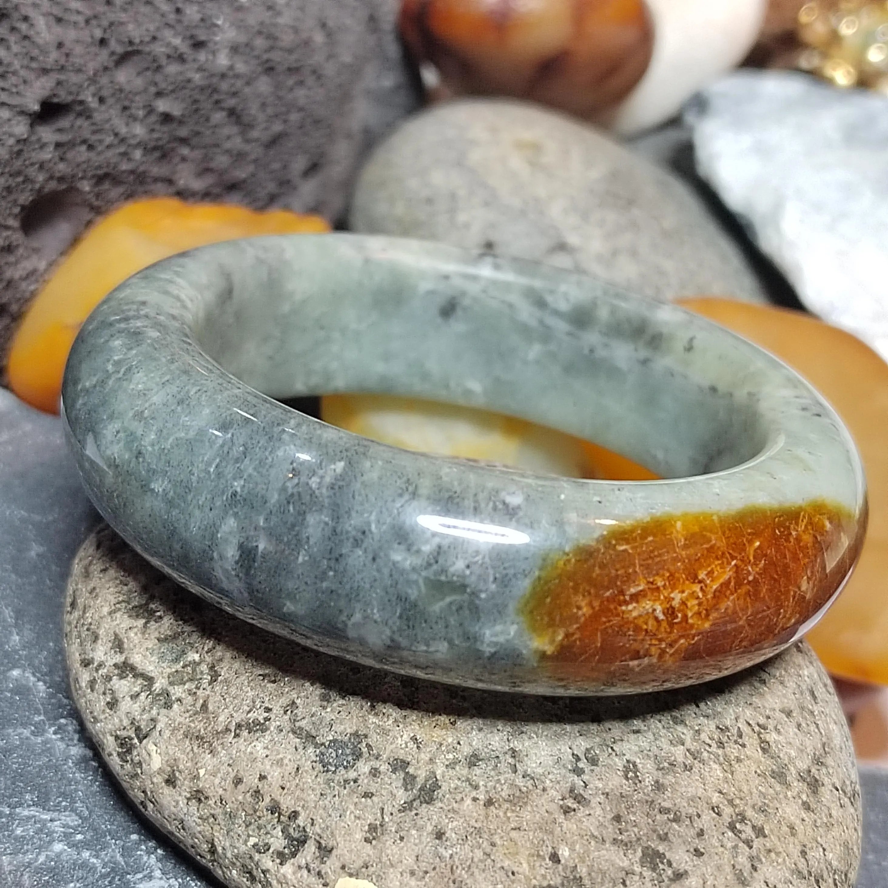 Certified Natural Xiuyan Golden Mark Jade Bangle “Ink & Gold Harmony” 57.5mm | SL554 SL Precious