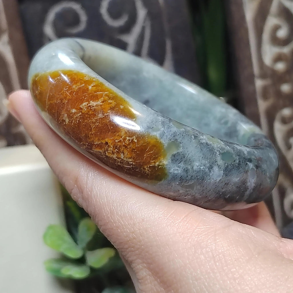 Certified Natural Xiuyan Golden Mark Jade Bangle “Ink & Gold Harmony” 57.5mm | SL554 SL Precious