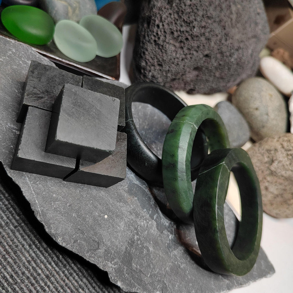 Natural DIY Nephrite Jade 半成品 Offcuts · 3 Bangles + 5 Squares · 368g Deep Green | SL544 SL Precious