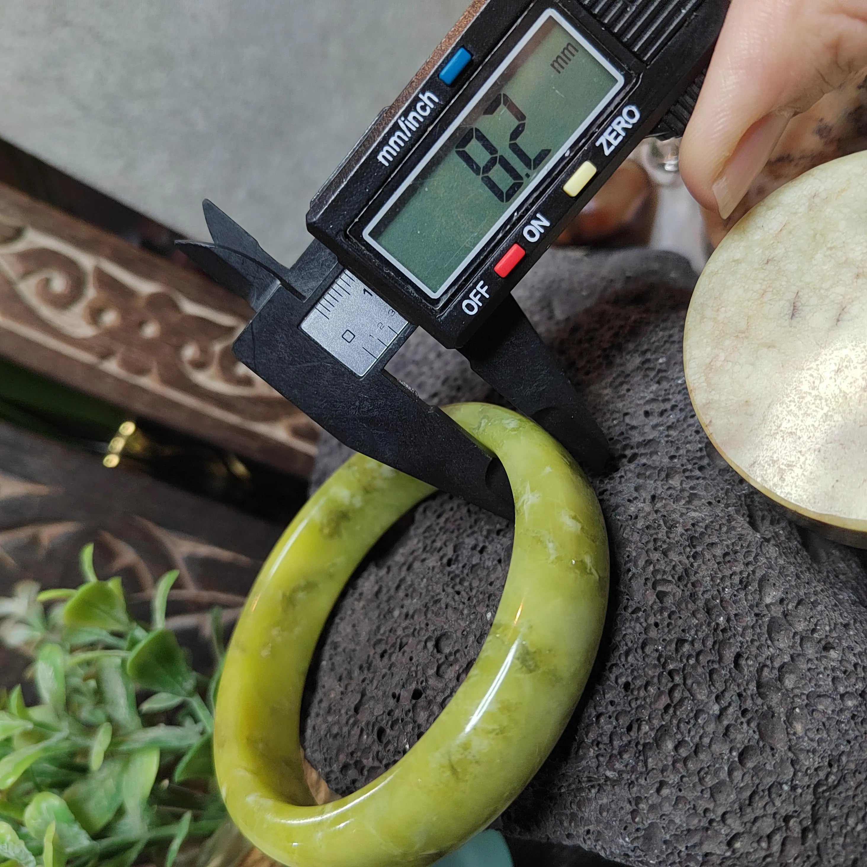 Certified Natural Unisex Apple Green Natural Xiuyan Jade Bangle 63.4mm | SL560 SL Precious
