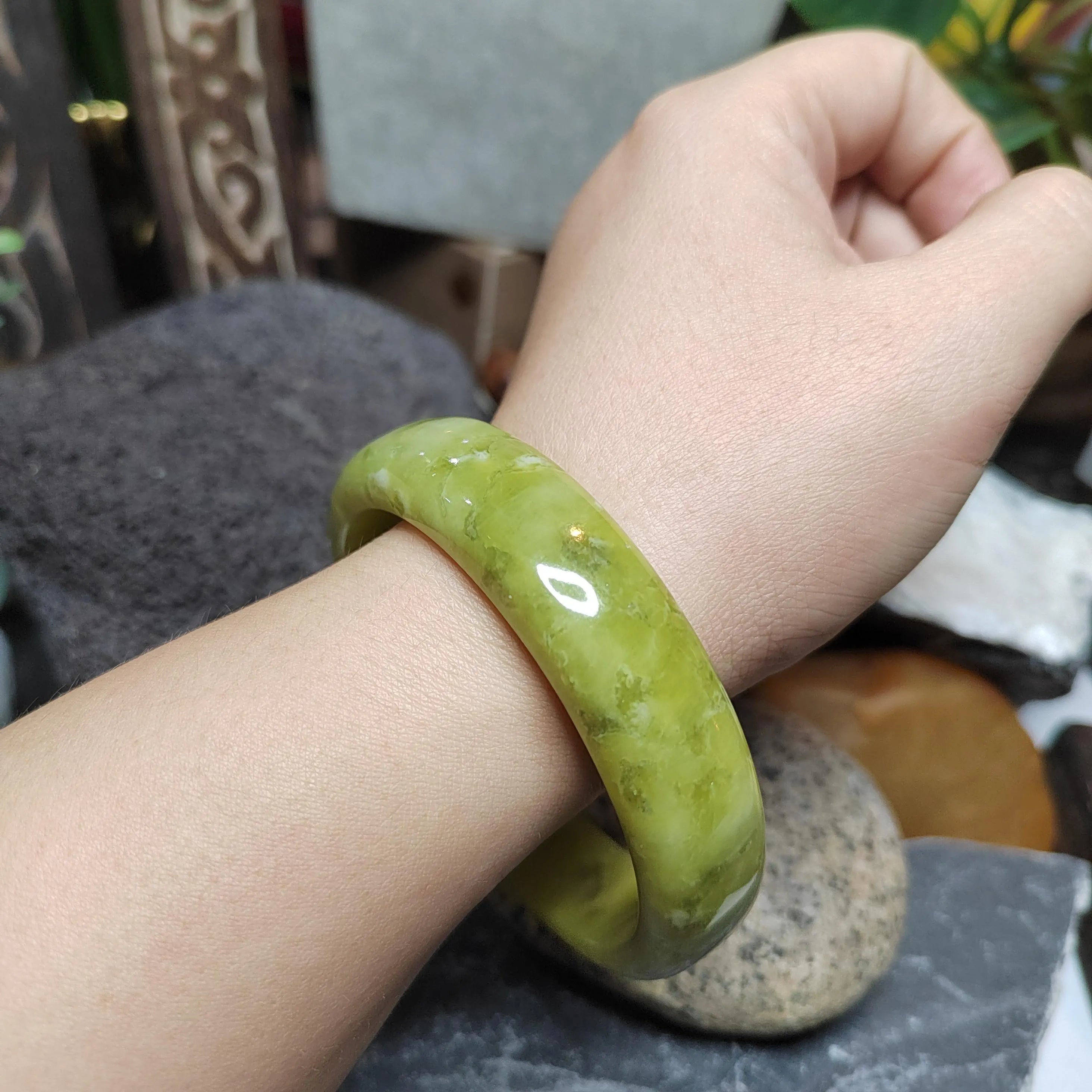 Certified Natural Unisex Apple Green Natural Xiuyan Jade Bangle 63.4mm | SL560 SL Precious
