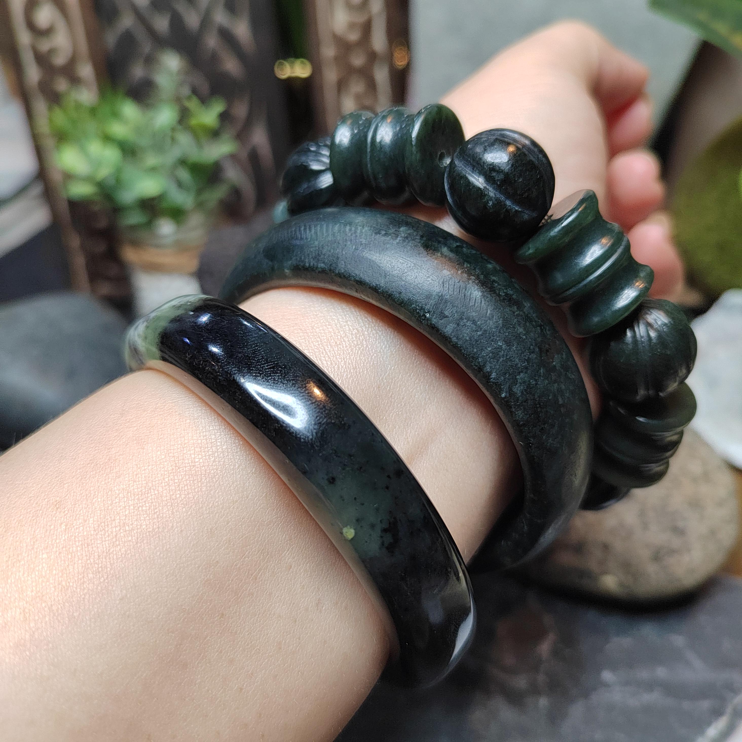 Collector’s Grade Xiuyan Jade Bangle “Cloud Veil Horizon” | 61.4 mm SL570 SL Precious