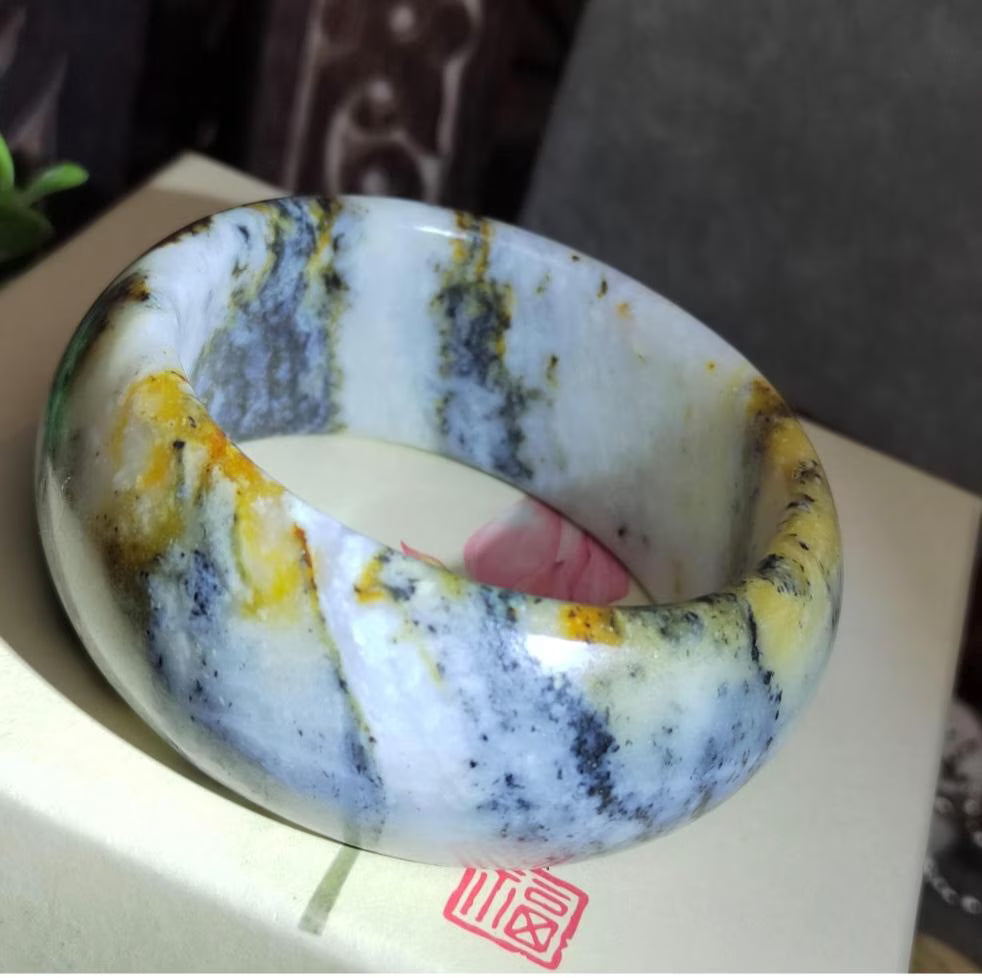Collector’s Grade Xiuyan Jade Bangle “Timeless Glow” | 57.3 mm SL569 SL Precious