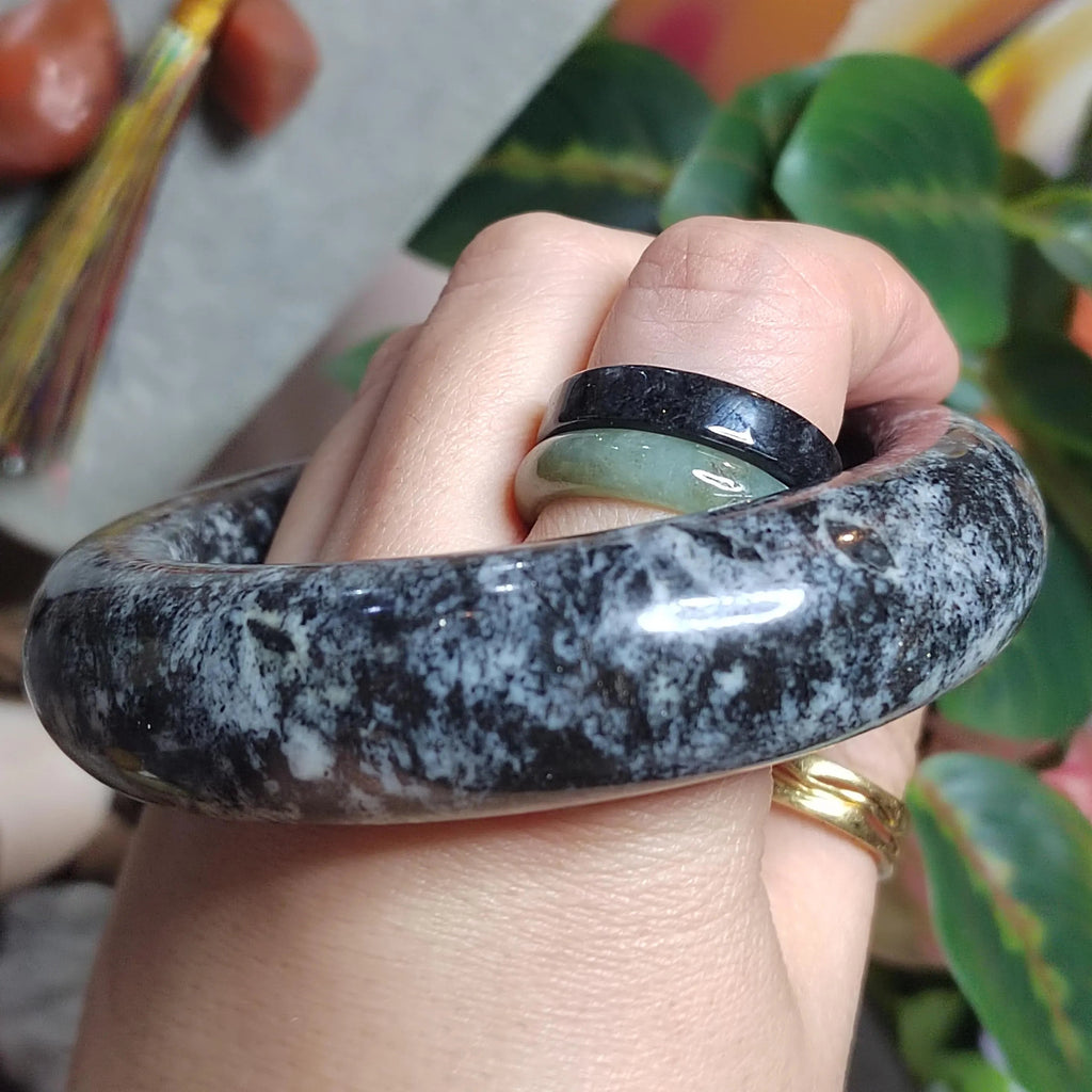 Certified Rare Large Natural Xiuyan Jade Bangle “Ink Cloud Elegance” 59.9mm | SL553 SL Precious