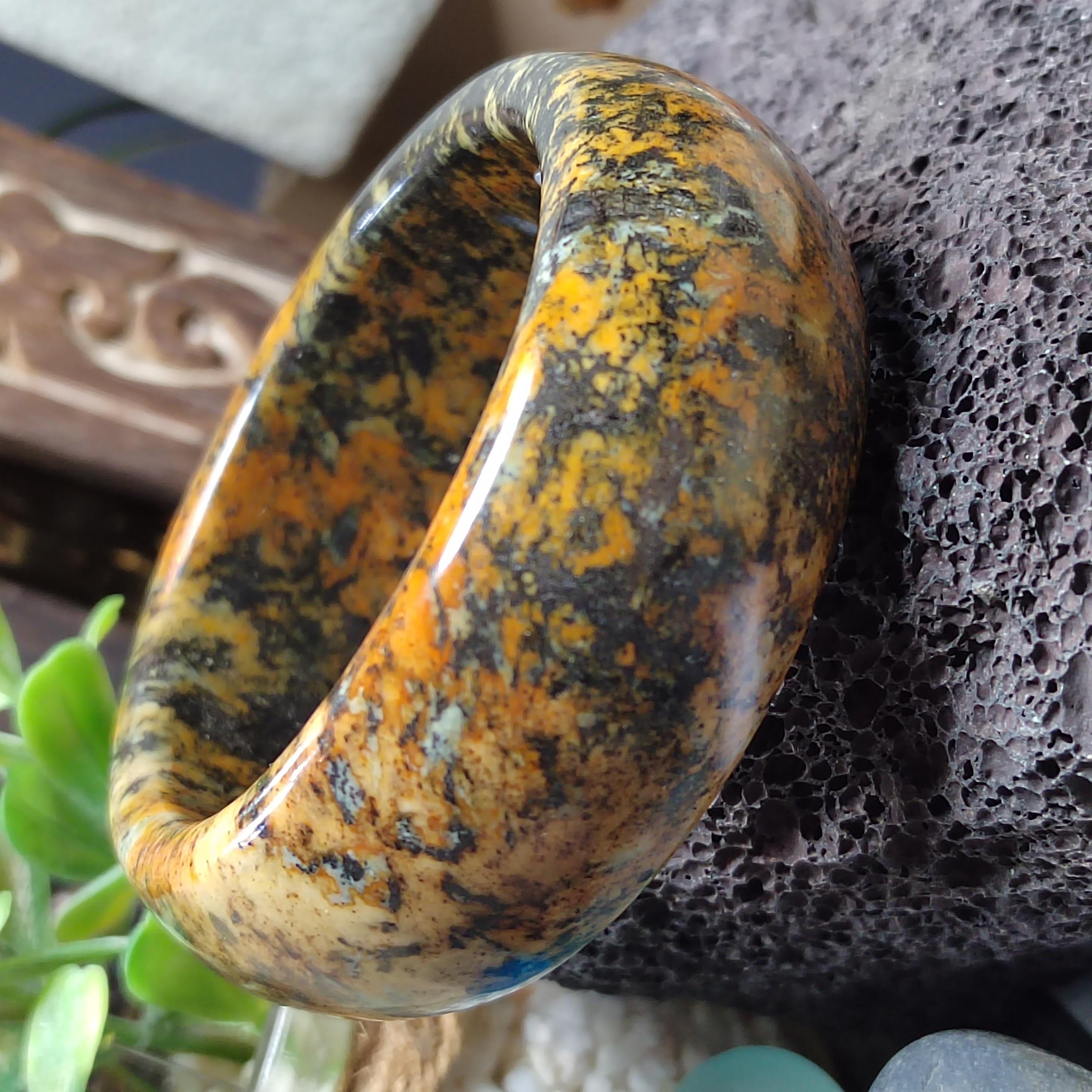 Certified Natural Xiuyan Jade Bangle 59.6mm | Ink‑Wash Harmony SL559 SL Precious