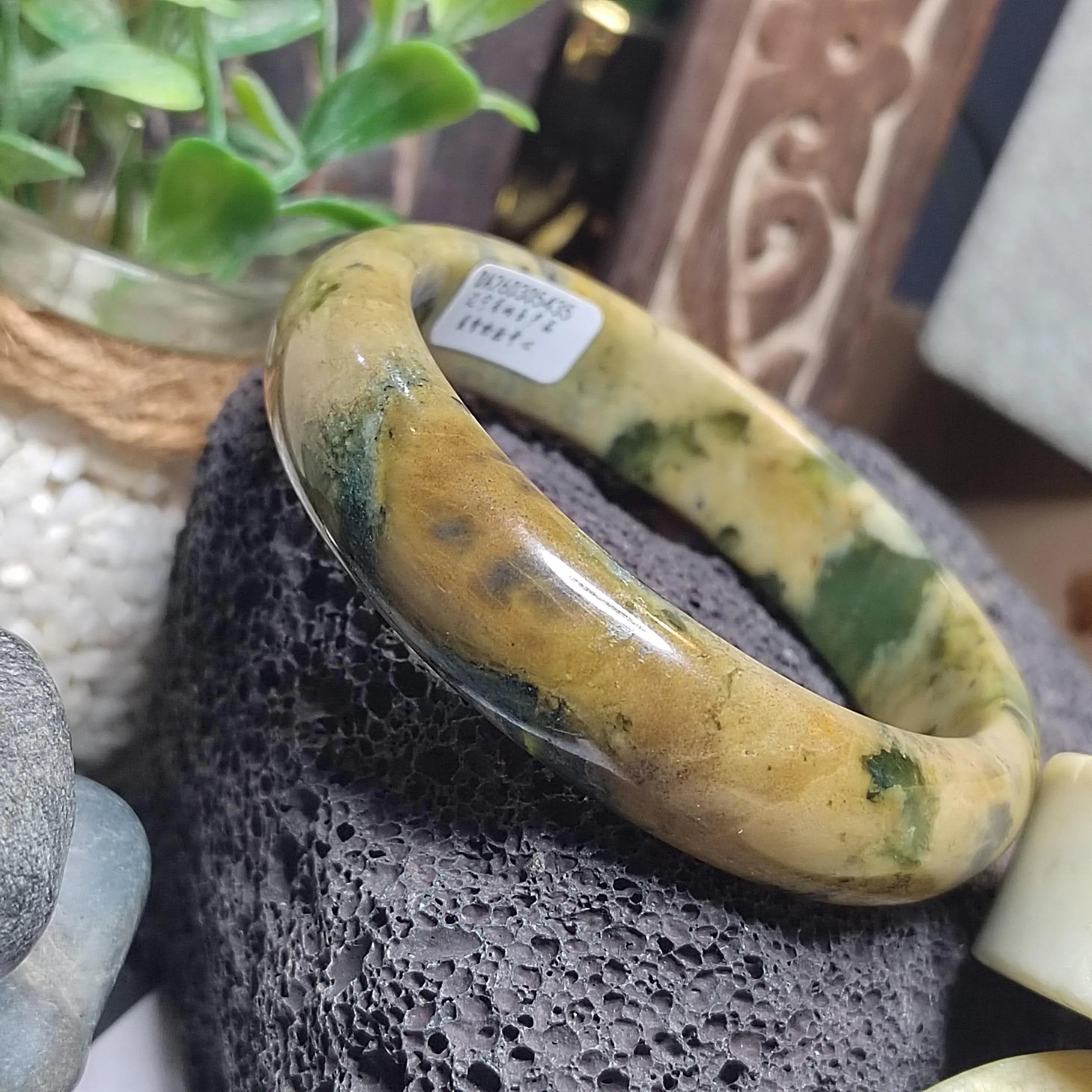 Certified Natural Xiuyan Jade Bangle “Tiger-Stripe Harmony” | Inner 64mm SL563 SL Precious