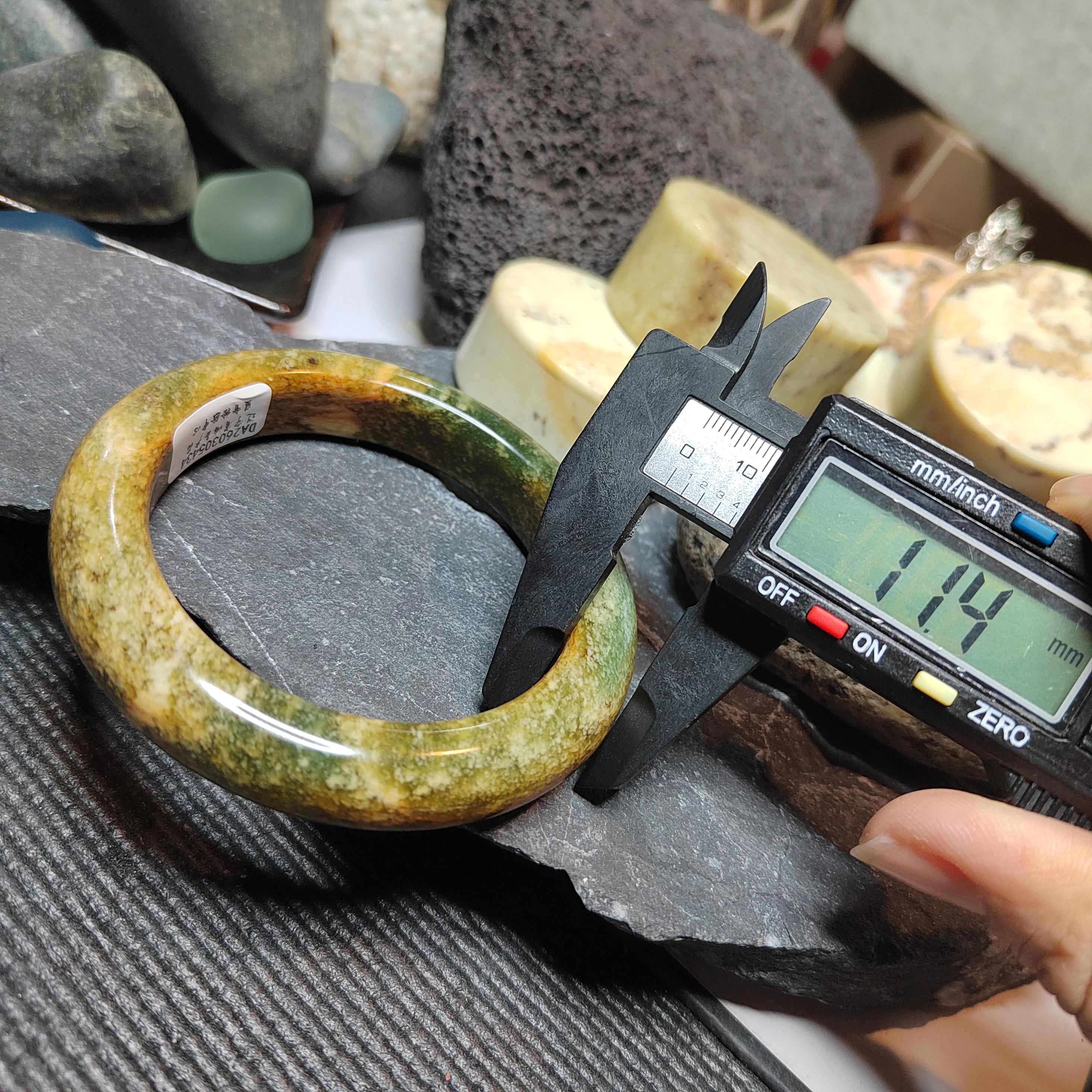 Certified Natural Xiuyan Jade Bangle “Celestial Clouds” | Inner 58.3 mm SL566 SL Precious