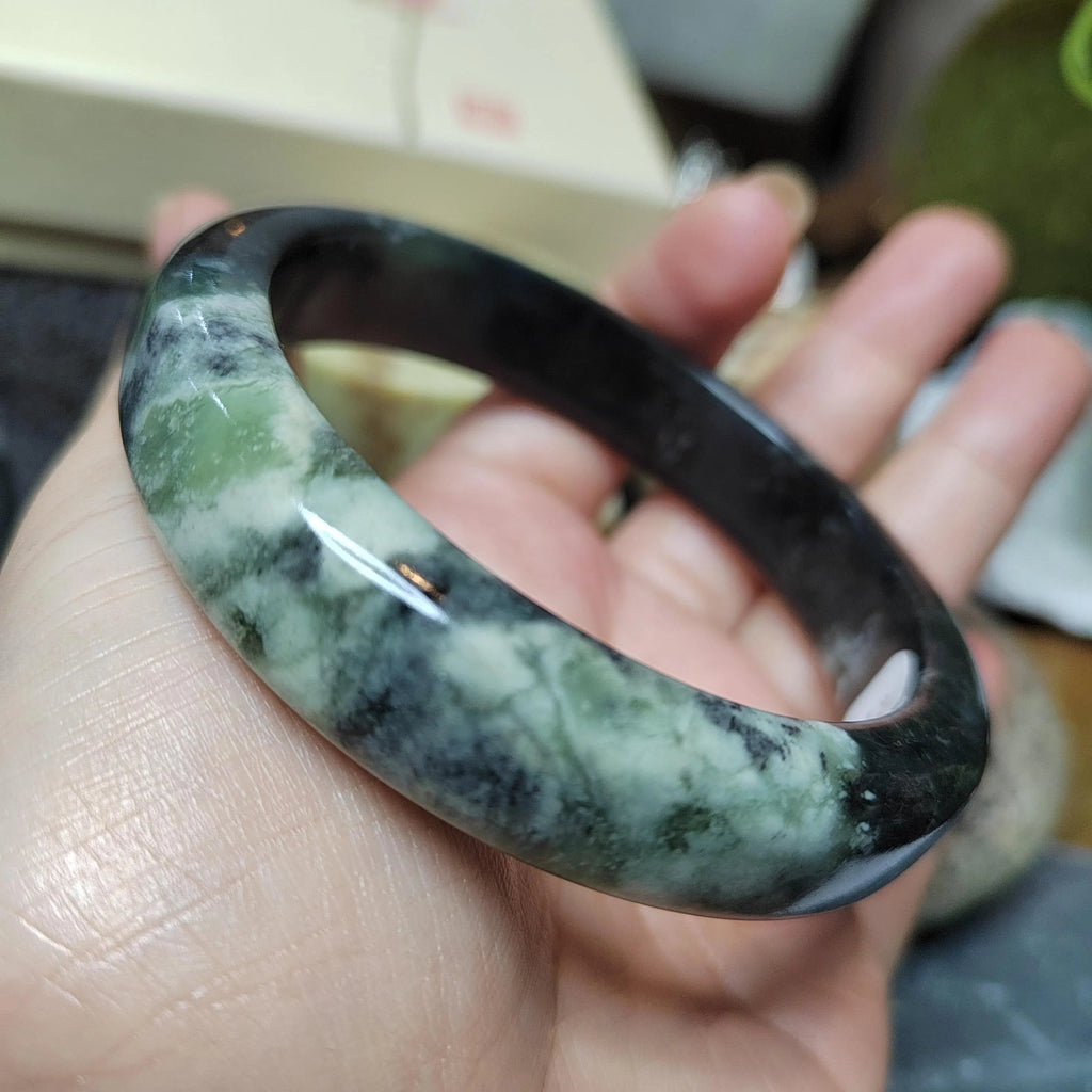 Collector’s Grade Xiuyan Jade Bangle “Cloud Veil Horizon” | 61.4 mm SL570 SL Precious