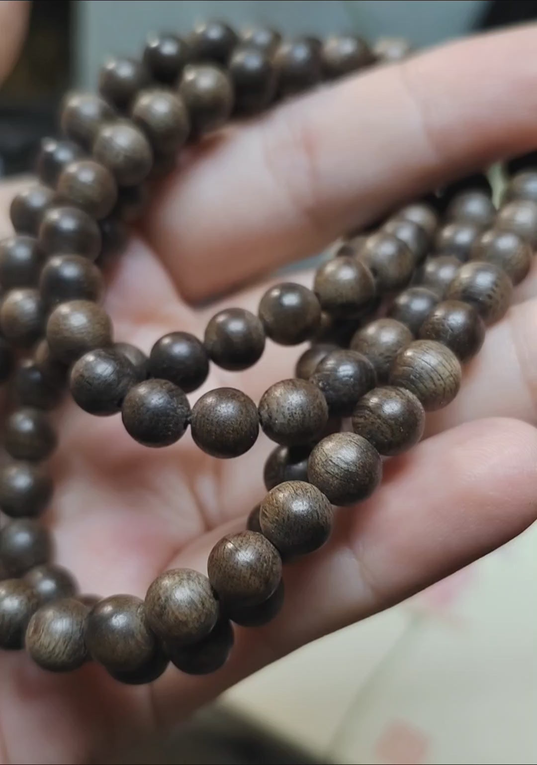 108 Beads Vietnam Green Sandalwood Mala | Strong Woody Aroma Prayer Beads | Meditation Necklace for Panwan  SL439